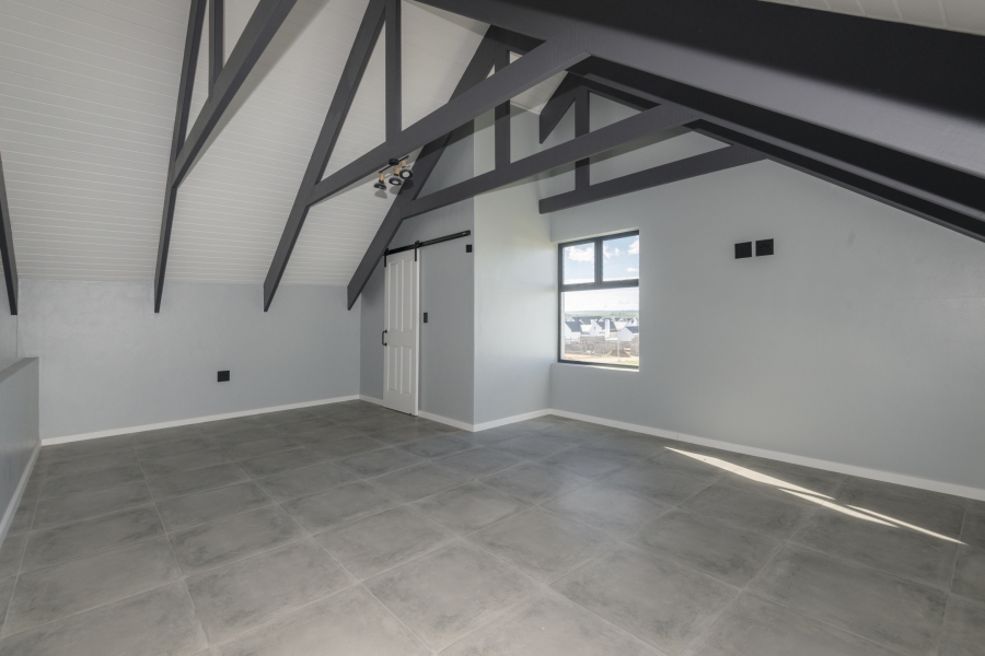 4 Bedroom Property for Sale in Laguna Western Cape